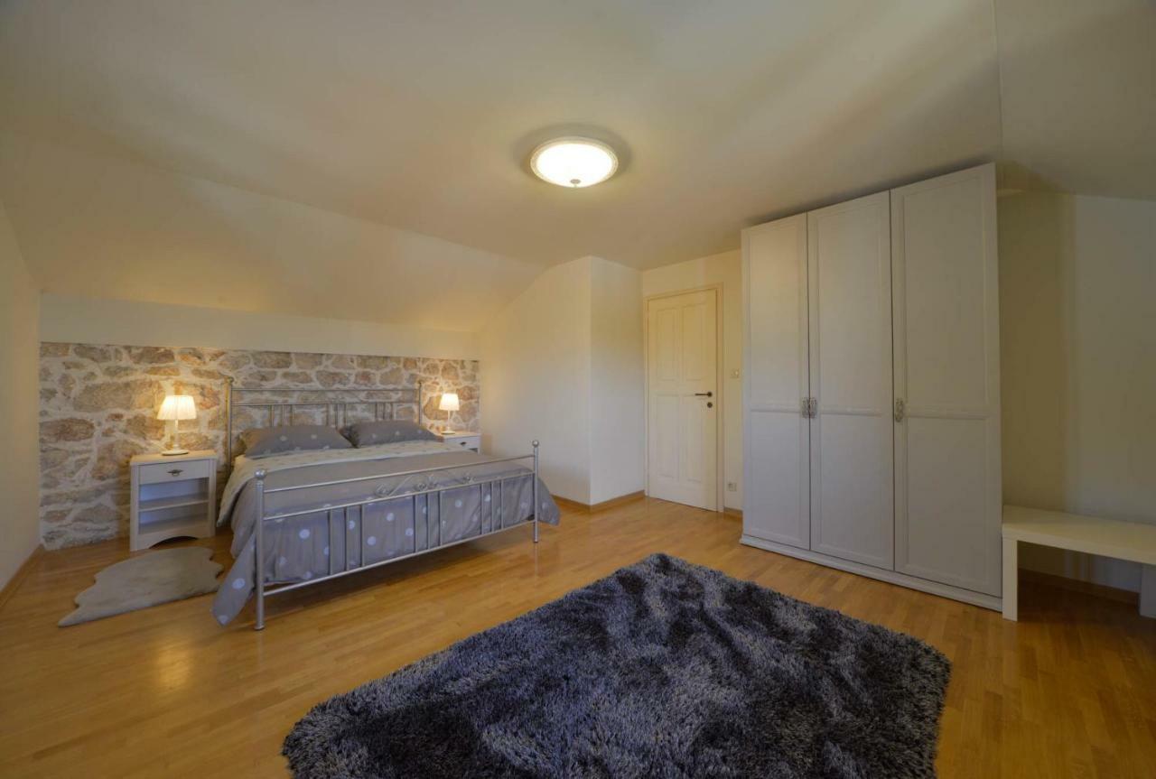Villa Potocnjak Novi Vinodolski Exteriör bild